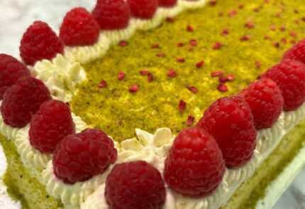 Pistachio & Raspberry Cake