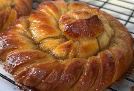 Cardamon buns